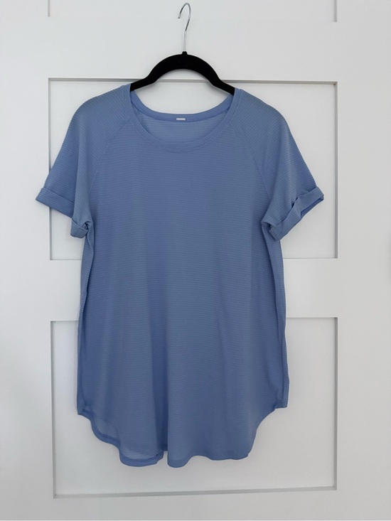 lululemon athletica Tops - Lululemon Light Blue Short Sleeve Crew Top